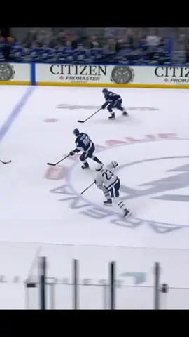 Matthew Knies scores the OT winner for the Leafs. #matthewknise #torontomapleleafs #overtime #win #hattrick 