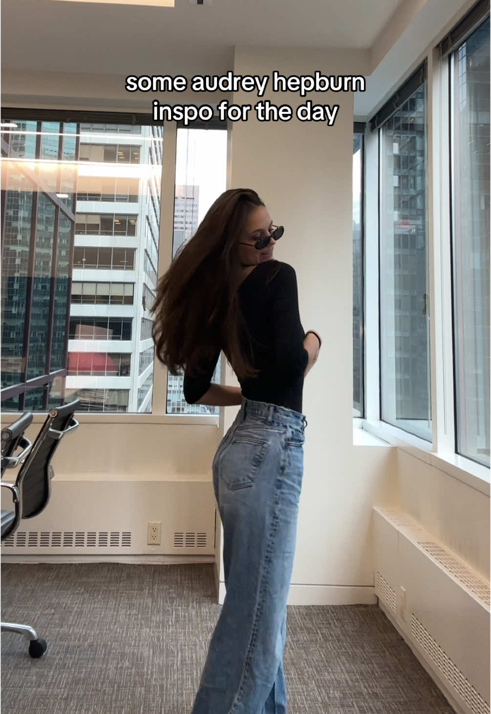 #ny #nyc #newyork #newyorkcity #nycinfluencer #OOTD #outfitoftheday #audreyhepburn @reformation @Aritzia @Nude Lucy 