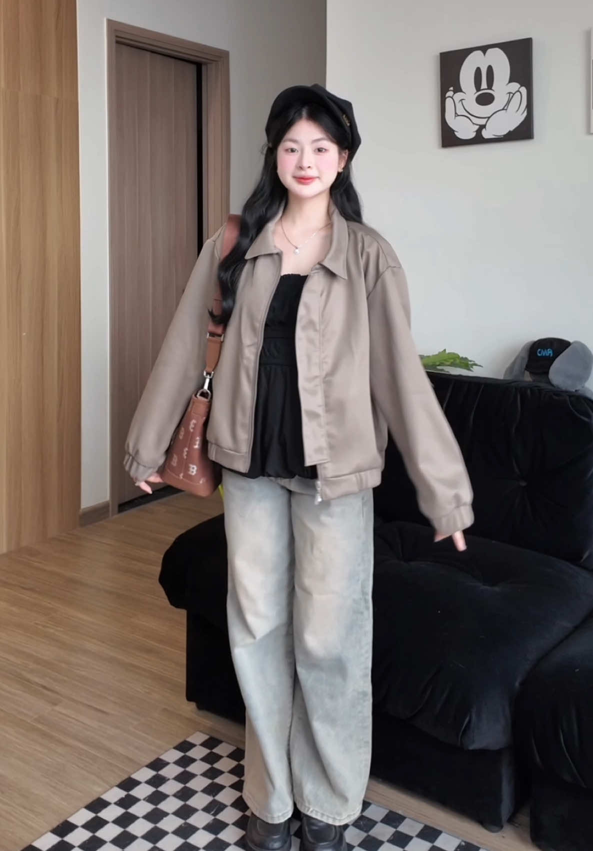 Mê cái màu luôn #embetocvang #xuhuong #aokhoac 