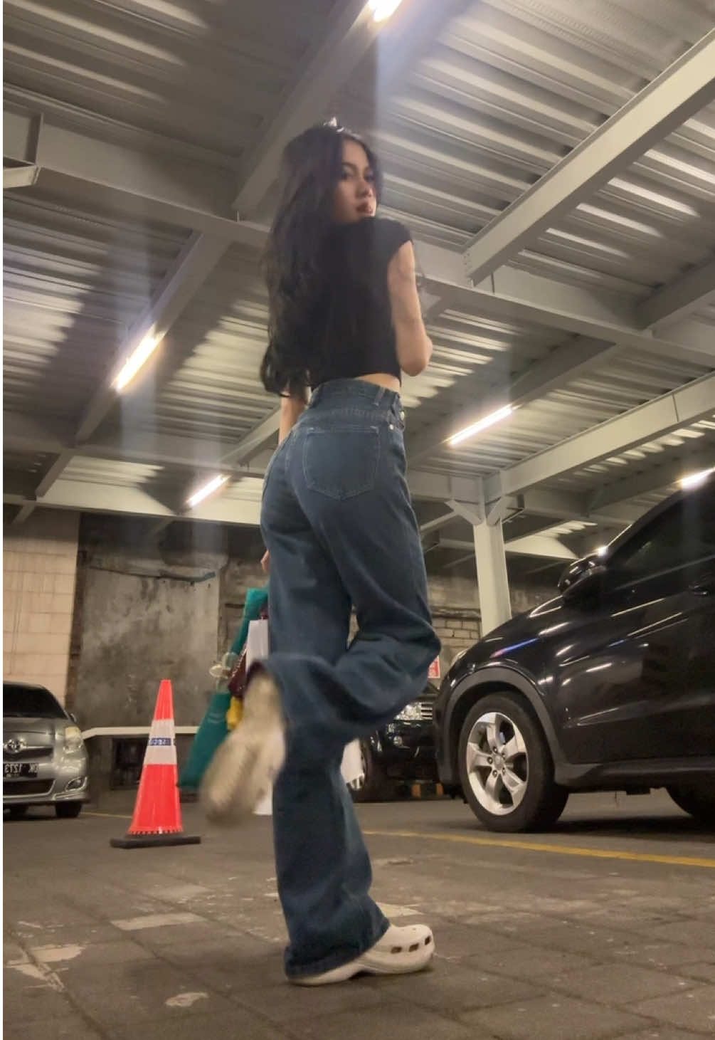 jiniso gapernah gagal 😣🤍 #jiniso #jinisoemangkeren #Highwaistjeans 
