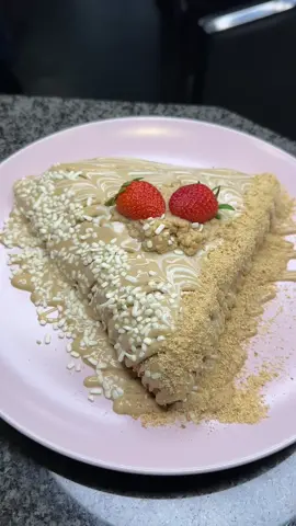 Pancake (palačinka) White nutella (bela nutela) Plasma whit milk (plazma u mleku) Strawberries (jagode) 📍Belgrade, Serbia #pancakes #crepe #world #foryourpage #for #nutella #milk #plasma #strawberries #foodies 