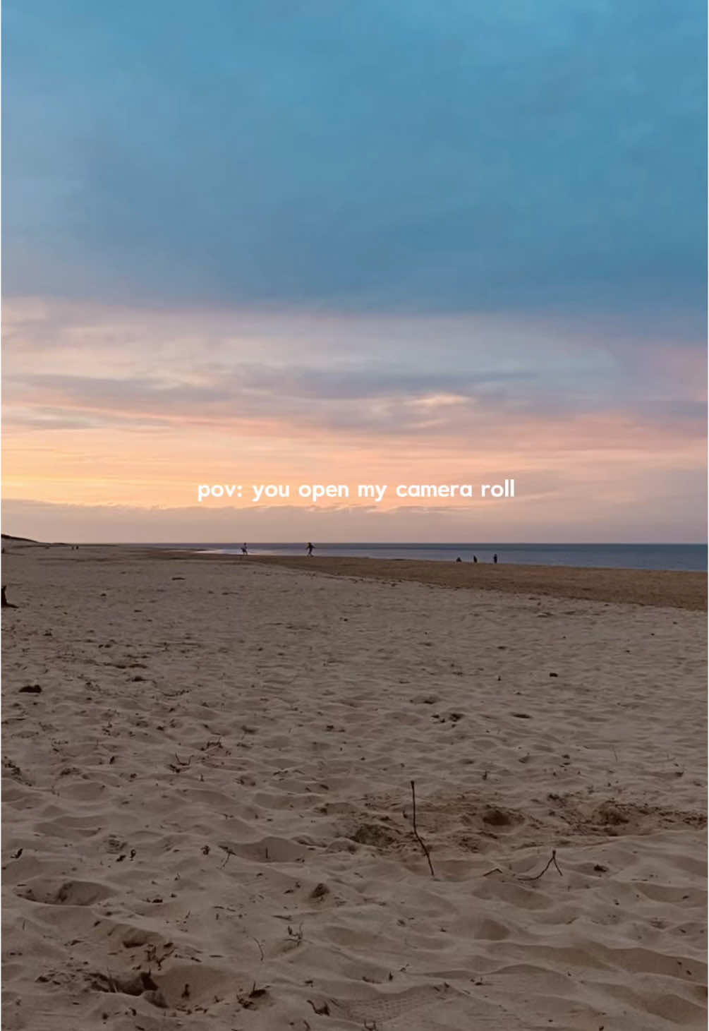 Forever obsessed with a sunrise and sunset 💛 
