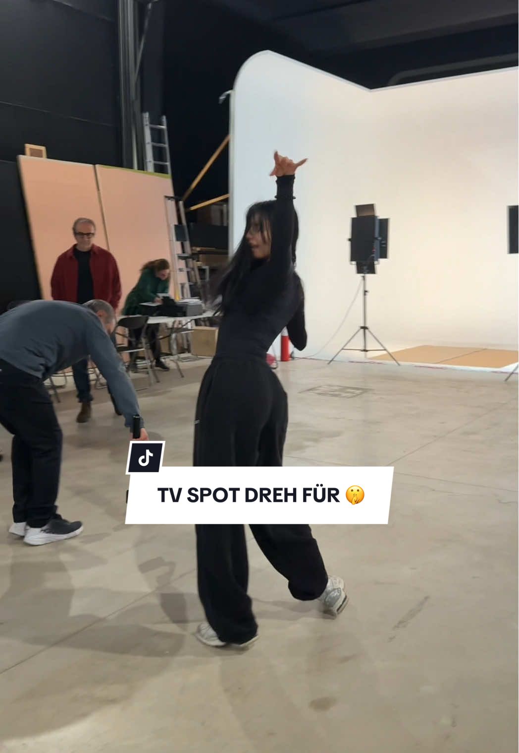 Werbung | Proben für einen Werbespot - ihr dürft in den Kommentaren raten, worum es geht👇?  #takeitfresh  Mal gucken wer drauf kommt 🤫