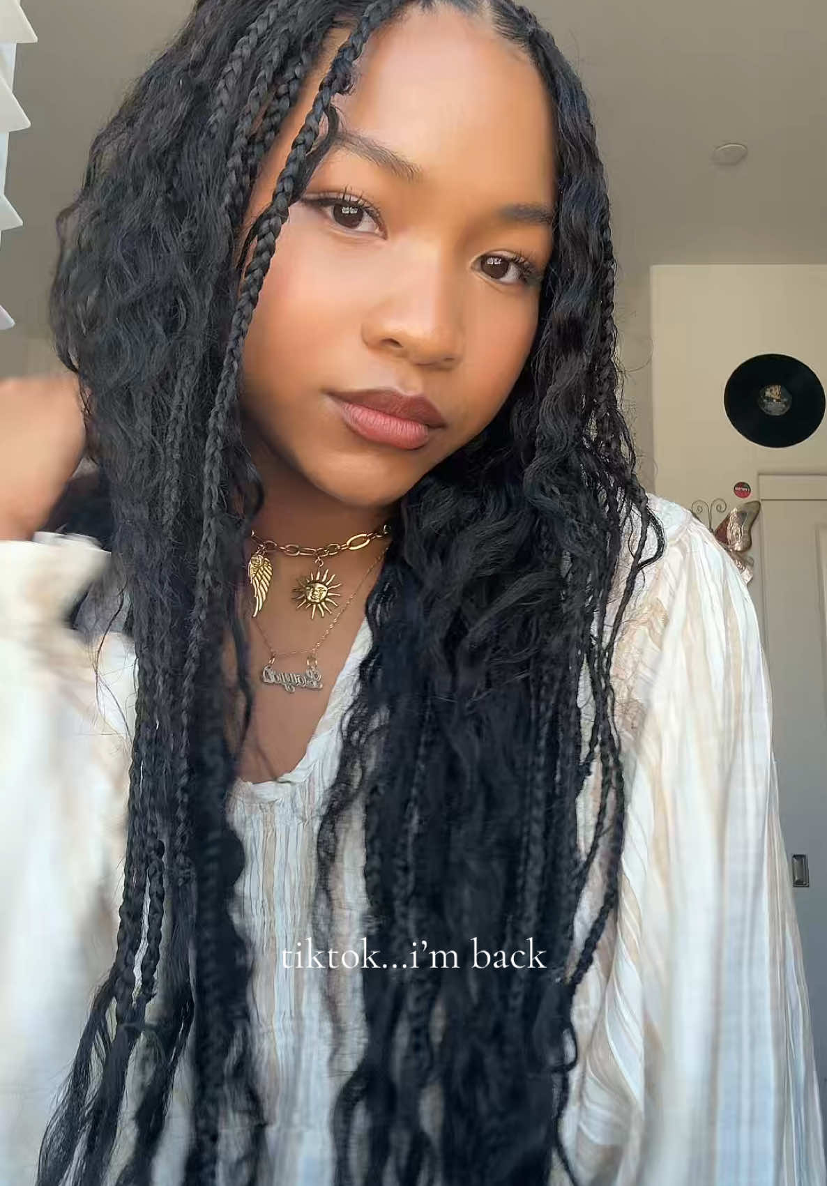 hiiiiiii tiktok! how’s everyone doing?? #fyp #imbackkk 
