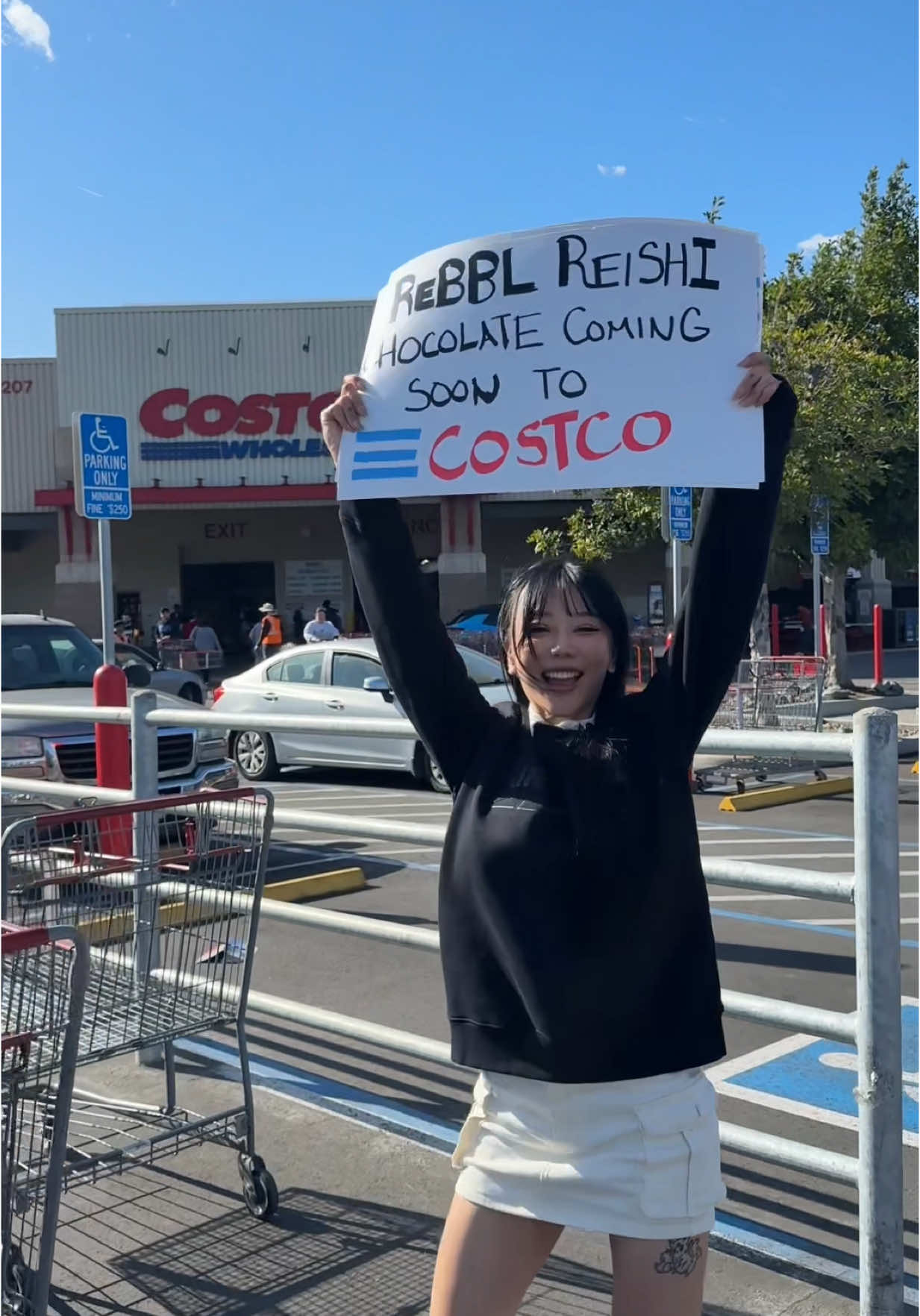 🚨 Calling all Costco shoppers in SoCal! 🚨 Chocolate milk, but better. REBBL’s Reishi Chocolate is rich, creamy, plant-based, and infused with adaptogenic reishi for a functional boost. And now, it’s coming to select Costco locations in LA at an insane deal—50% OFF an 8-pack! That’s just $2.50 per bottle for the ultimate chocolate fix. 📍 Catch us at these Costco stops: ✅ Tustin (4/16-4/19) ✅ San Bernardino (4/24-4/27) ✅ Yorba Linda (5/1-5/4) ✅ Hawthorne (5/8-5/11) Stock up while you can! Tag your Costco crew so they don’t miss this steal. @REBBL 🛒🍫 #REBBL #costcofinds #PlantBased #costcodeals 