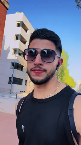 Oleee ❤️🇪🇸 que más pues ?#españa🇪🇸 #fyp #lgbt🏳️‍🌈 #lgbt🌈 #men #viralvideos 