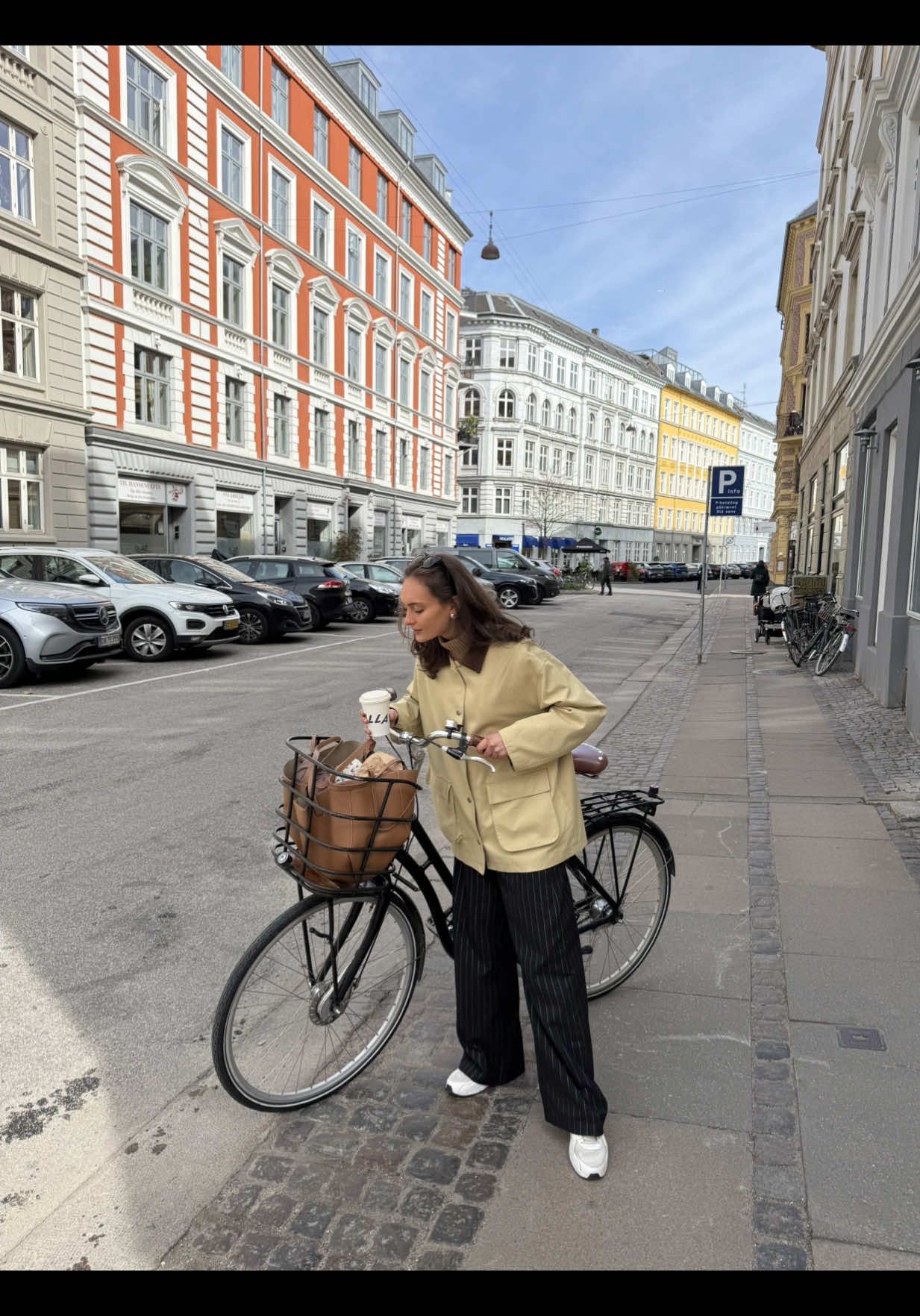 Copenhagen is dangerous when it comes to shopping 🤭#copenhagen #copenhagenstyle #copenhagenvlog #copenhagenlife #minivlog #travelvlog #scandigirl 