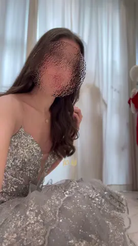 بوتيك أزياء كِناز لفساتين السهره #اكسبلور #فساتين #فساتين_سهره #فساتين_فخمه 
