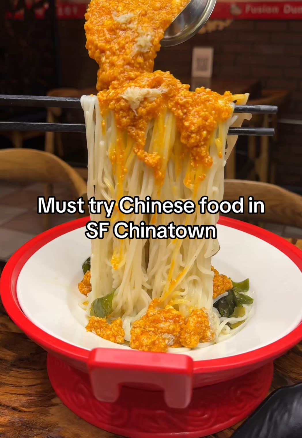 Hidden gem alert: Crab lo mein, next-level dumplings, and so much more. @fusiondumplingsf is a must in SF Chinatown 🥟🔥 #sfeats #sfchinatown #sanfranciscofood #sffoodie #chinesefood