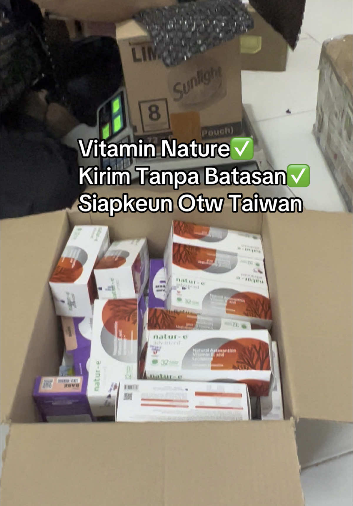 Kirim vitamin biar seger bolo #taiwan🇹🇼 #kirimpaketluarnegeri 