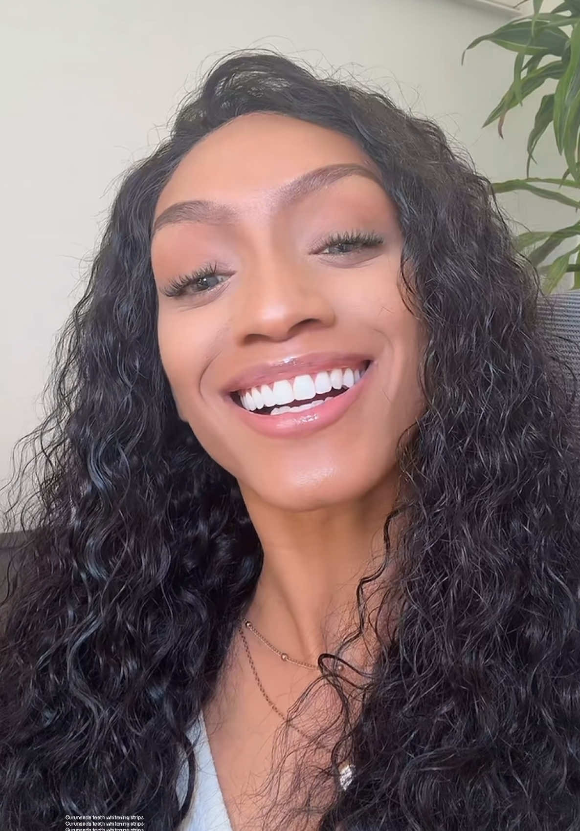 I love my whitening strips. 😁 My shiny teeth they sparkle! ✨ #teethwhitening #whiteningstrips #gurunanda #whiteteeth @GuruNanda LLC 