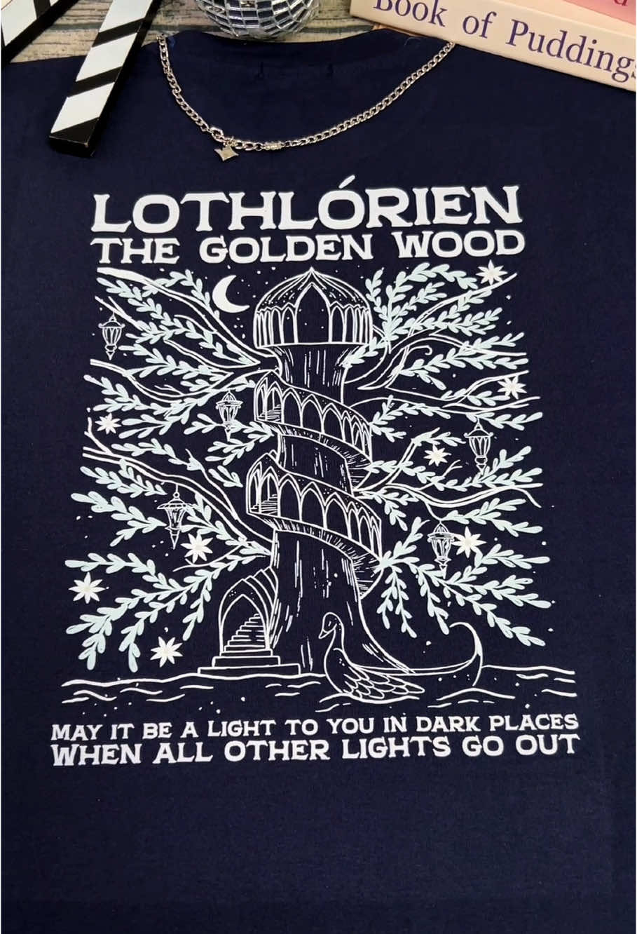 Where the light of the Golden Wood forever shines✨ #lothlorien #elf #GoldenWood #tolkien #tolkientok #gradiel #middleearth #lordoftherings 