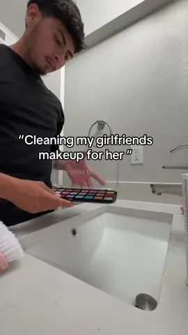She’s so mean I was just trying to be nice 🥲 #fyp #paratii #pov #reaction #girlfriend 