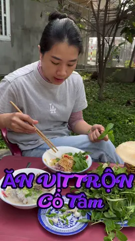 Hướng dẫn ăn món vịt gọi là “vịt trộn “ tại quảng Ngãi đây ạ !! #xuhuong #cuocsongoque #76quangngai #dailyvlog #ansangquangngai #vittroncaucoluy 