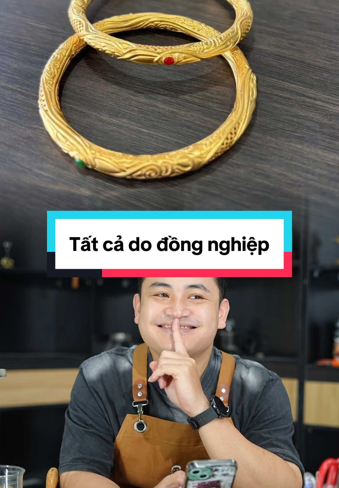 Ra là vì đồng nghiệp #huykxuongvangbac #huyk #chetactrangsuc #xuongvangbac 
