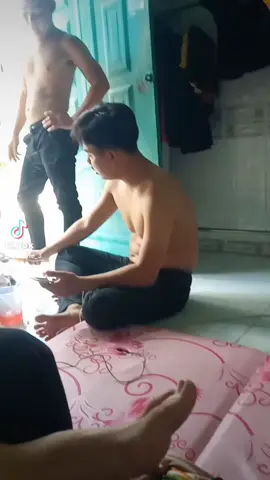một  mái  ấm  tình thương