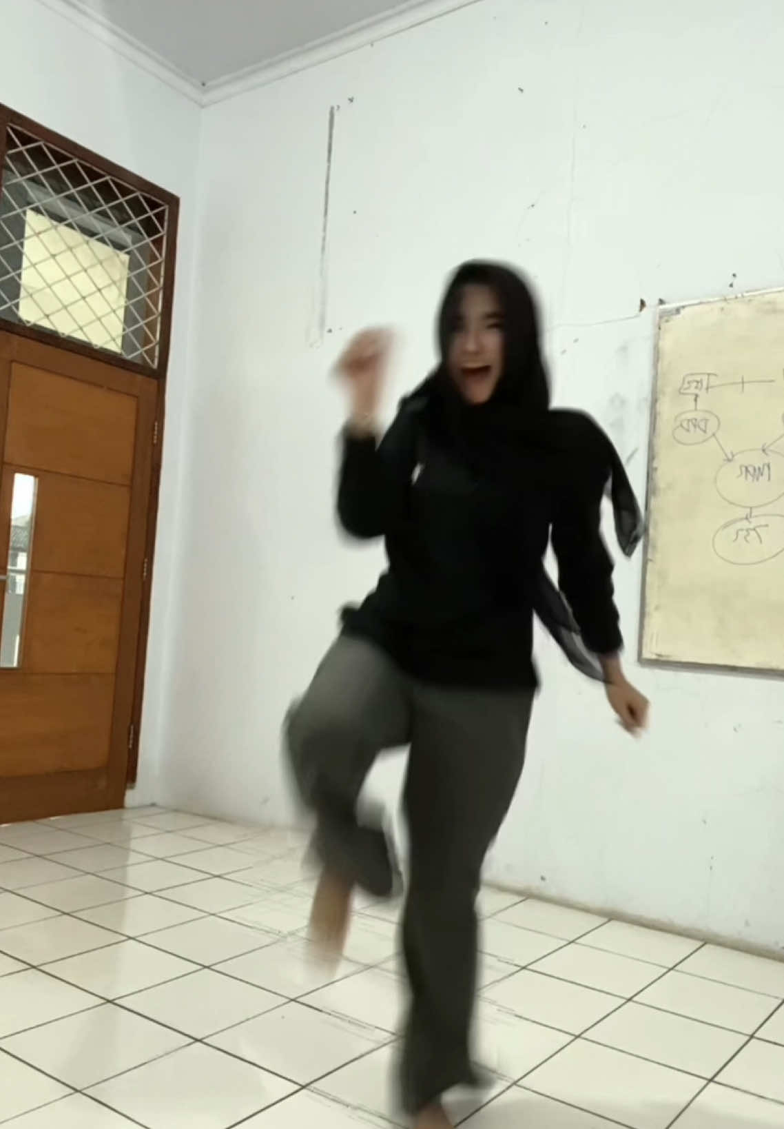 jangan liat sampul vt nya