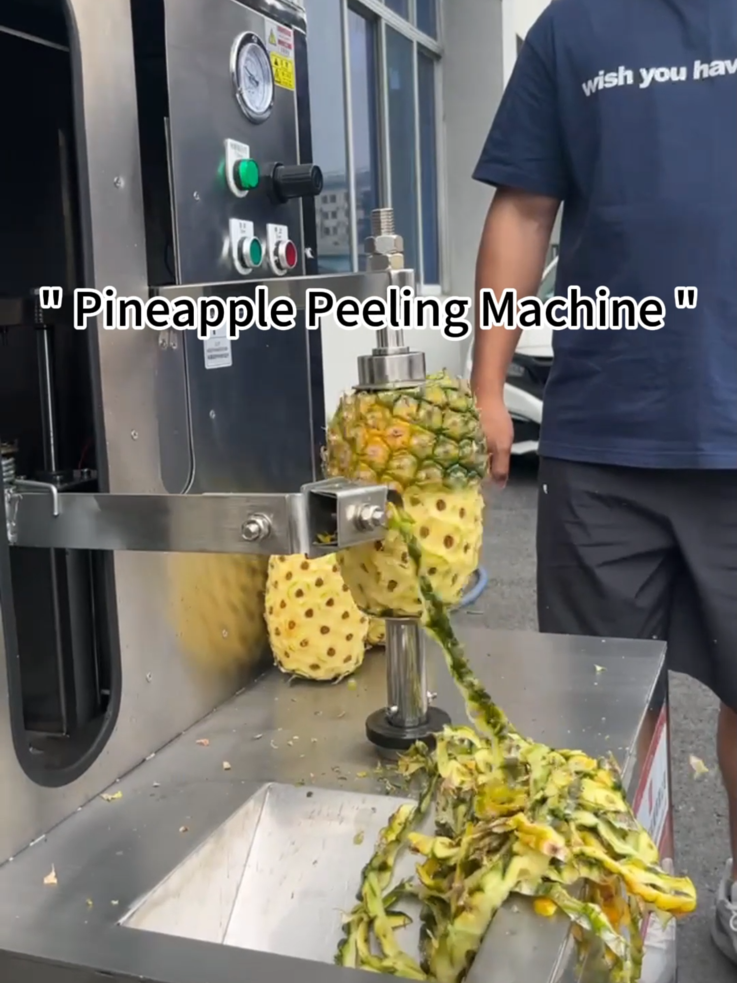 Pineapple peeling machine #pineapplepeeler #peeling #pumpkinpeeler #foodmachinery