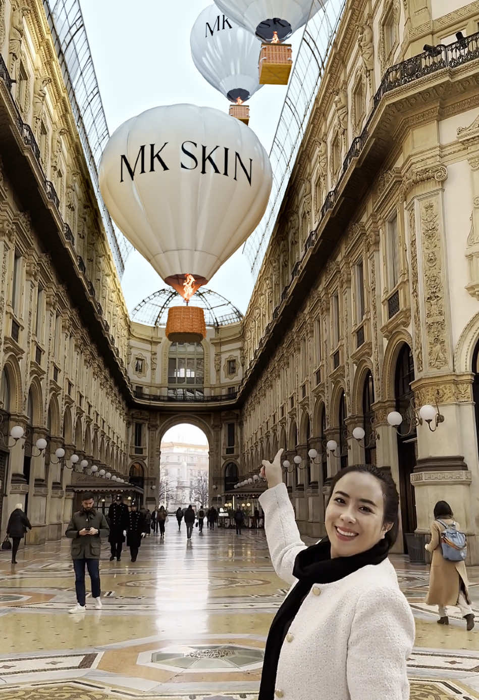 Batch 2 MK SKIN akan segera mendarat ke tempatmu! 💫 Siapa nih yang udah gak sabar buat dapetin rangkaian skincare andalan yang bantu kamu tampil lebih percaya diri setiap hari? ✨ Tag bestie kamu yang juga nungguin, dan siap-siap checkout bareng-bareng 💕 #MKSKIN #CantikTanpaBatas #MKJourney
