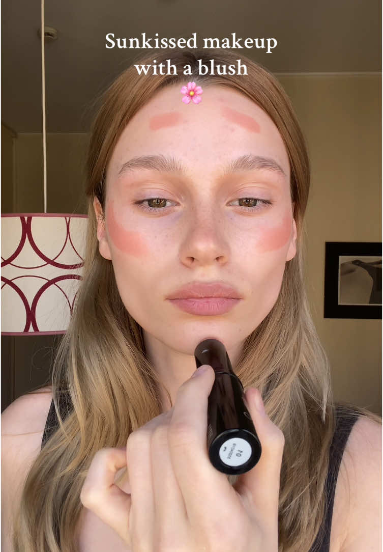 Blush stick from @KIKO Milano  Thank uuuu💗 #blushmakeup #makeup #sunkissed 