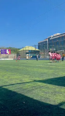 training 😱❤️‍🔥#fyp #viraltiktok #lamineyamal #barcelona #b #🙏 @real__stars__academy 