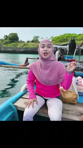Bu iciss di hujat ABU2, ternyata gara2 ini!  itu sunscreen coyyy!!! #riaricis #riaricisoficial #moana #cutraifaaramoana #Vlog #holiday #foryou #fyp #viral 