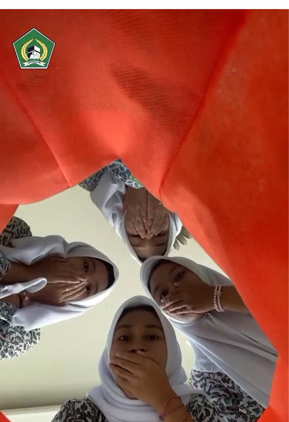Ada apa nihhh⁉️😱 Oohhh ternyata PPDB Ma Al falah telah di bukaa😍 Jangan lupa pantau ig kitaa ya guyss untuk info lebih lanjuttt‼️🫰🏻  @maalfalah_official on instagram 