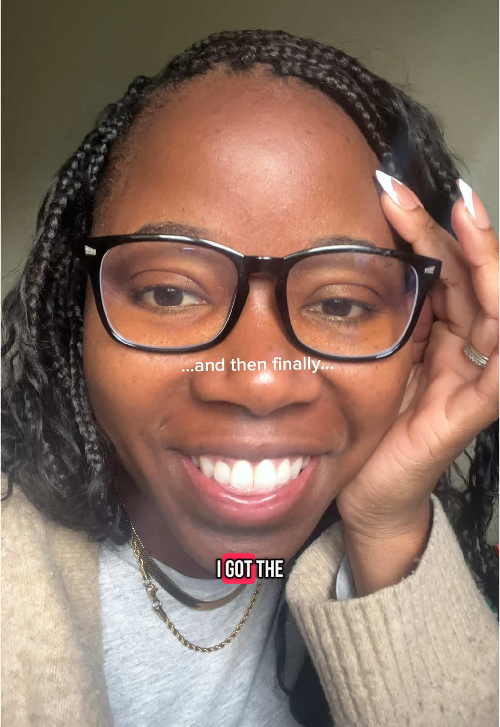 Cheeky little life update 🥂 #newjob #career #careerchange #careerchanger #Tech #pivotintotech #lifeupdate #fyp #blackgirl 