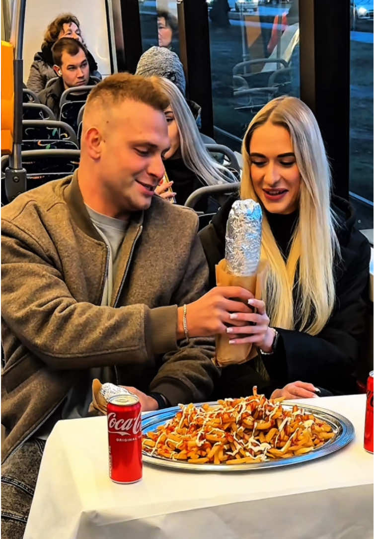 How did she eat that kebab so quickly?😅🌯 #TravelingTable 
