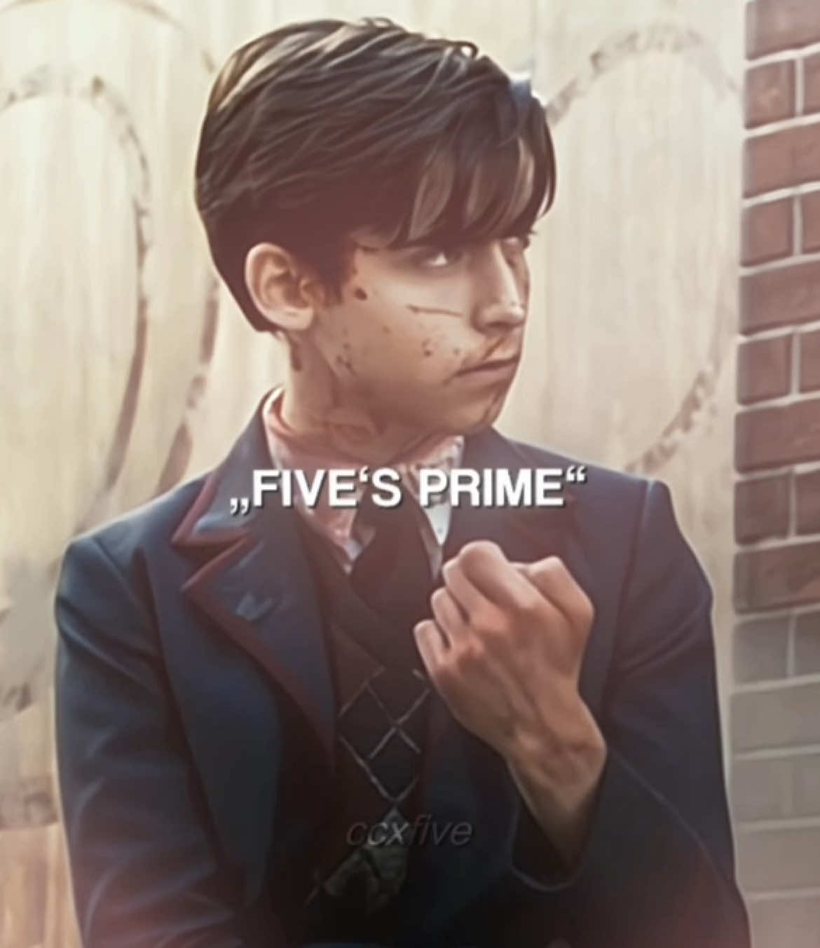 season 2 was his prime time🪓 || #fivehargreeves #theumbrellaacademy #season2 #aidangallagher #primetime #trend #edit #viral #fouryou #fouryoupage 