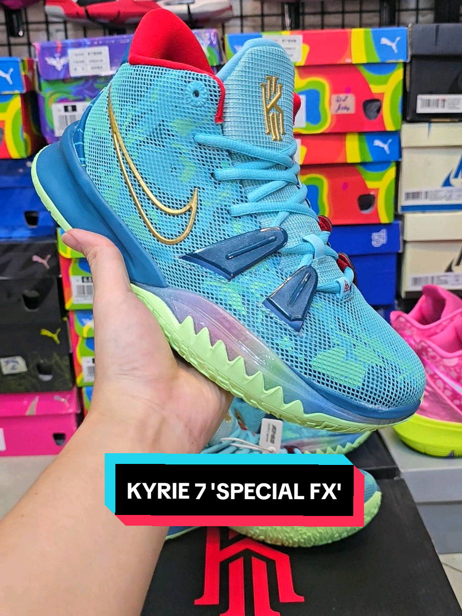 Phối màu quá slayyy 😍 @neverstopshop.com  Giày thể thao bóng rổ outdoor KYRIE 7 'SPECIAL FX' 🔥 #NeverStopShop #Giaythethao #giay #giaysneaker #sneaker #giaybongro #giaynam #shopgiay #bongro #basketball