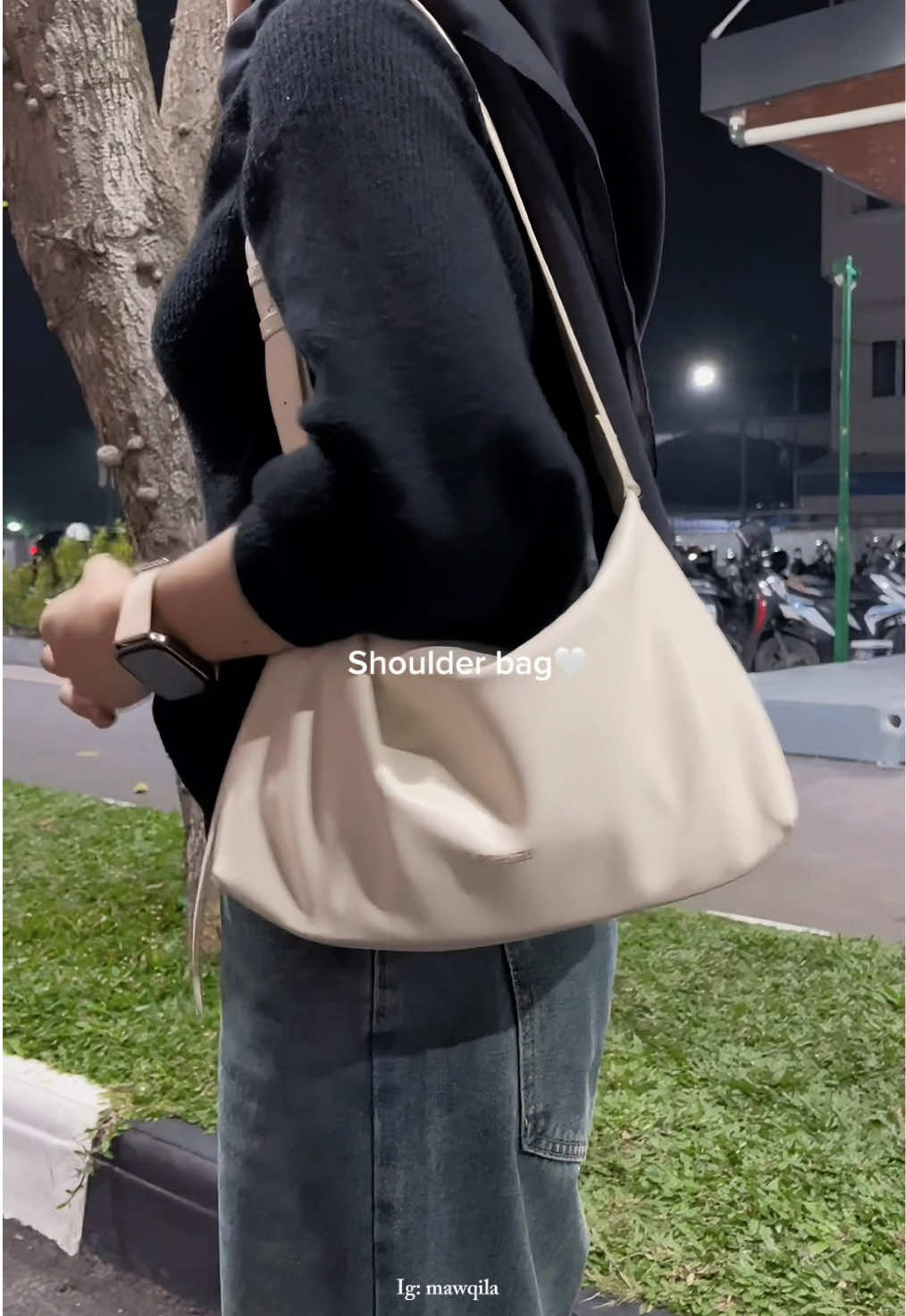 caantiknyo🥹🤍  #shoulderbag #taswanita #taswanitaselempang 