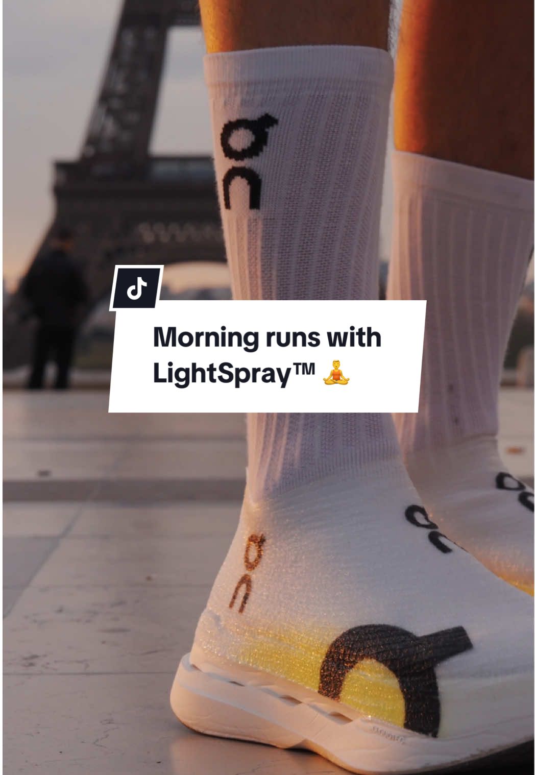 Morning runs in Paris with Ramy and #Lightspray. 🧘‍♂️ #DreamOn #Running