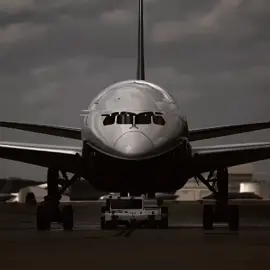 repost 😅 || ib:@avationgod10 #a330 #a350 #boeing777 #boeing787 #liffmekdi #avation #avgeek #plane 