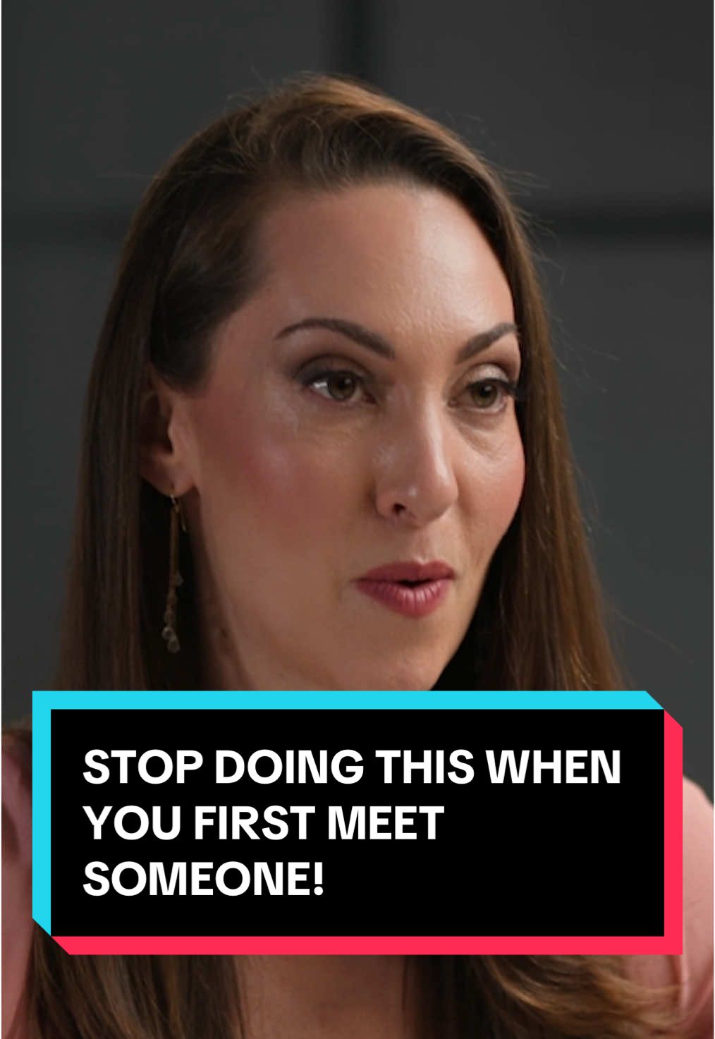 Vanessa Van Edward’s explains what you need to stop doing 😨 #master #communication #podcast #diaryofaceo #bodylanguage 
