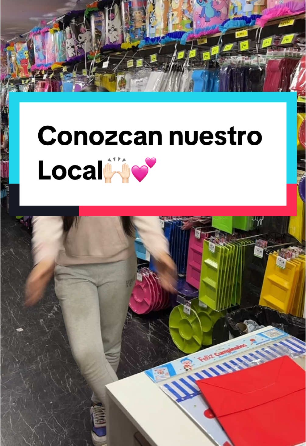 Una vuelta por el local🤭✨#novedades #dekotillon #retro #sorpresasdivertidas #sorpresasdivertidas #tematicasparafiestas 