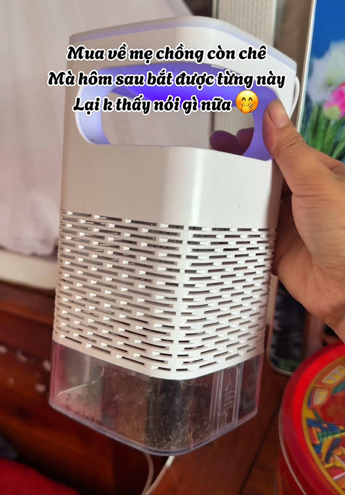 Đèn bắt muỗi #denbatmuoi #maybatmuoi #xuhuong  @Kiều Linh Tạp Hoá 