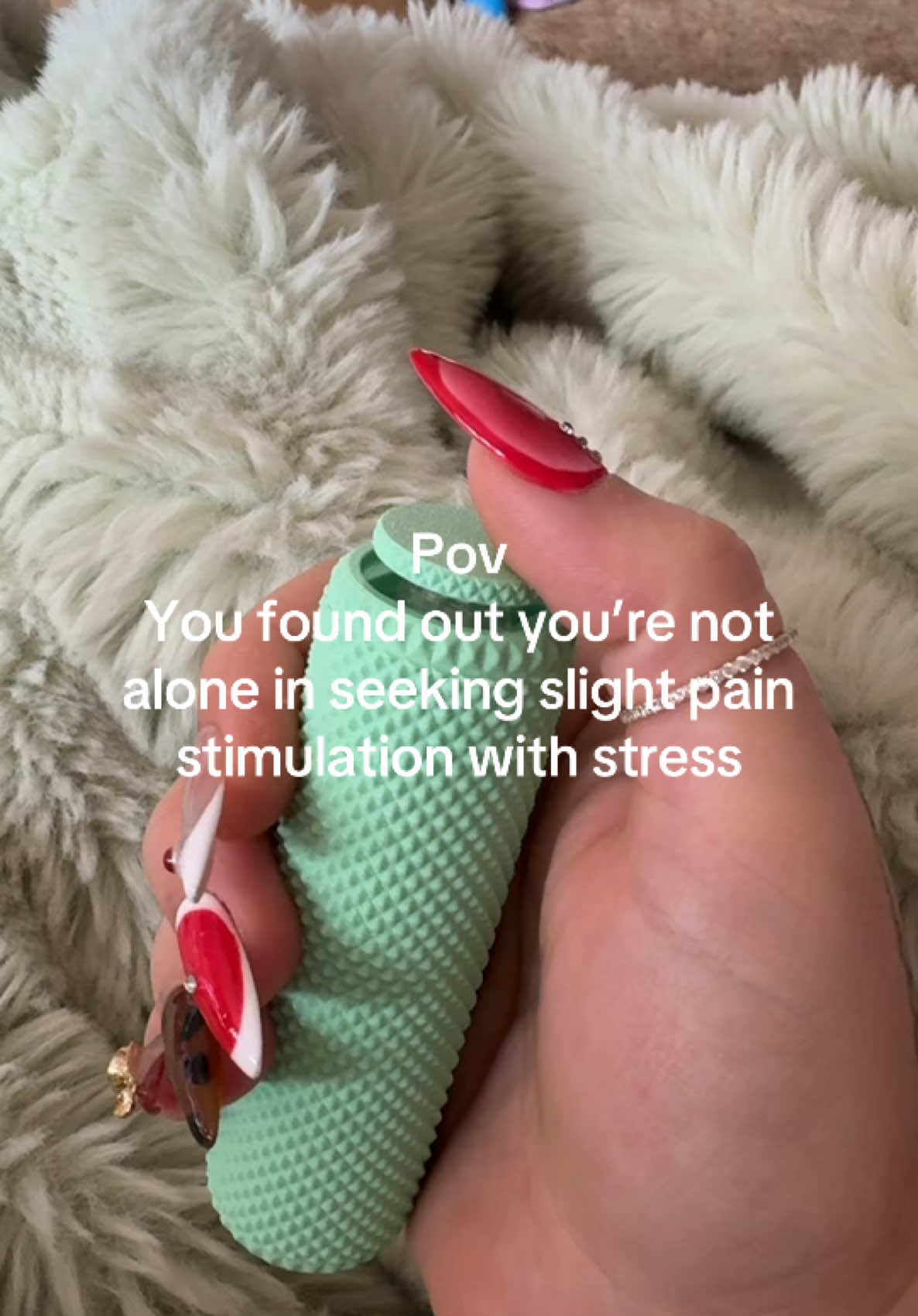(This is the standard, loud and clicky) 🩷 #fidget #painstimming #StressRelief #anxietyrelief 