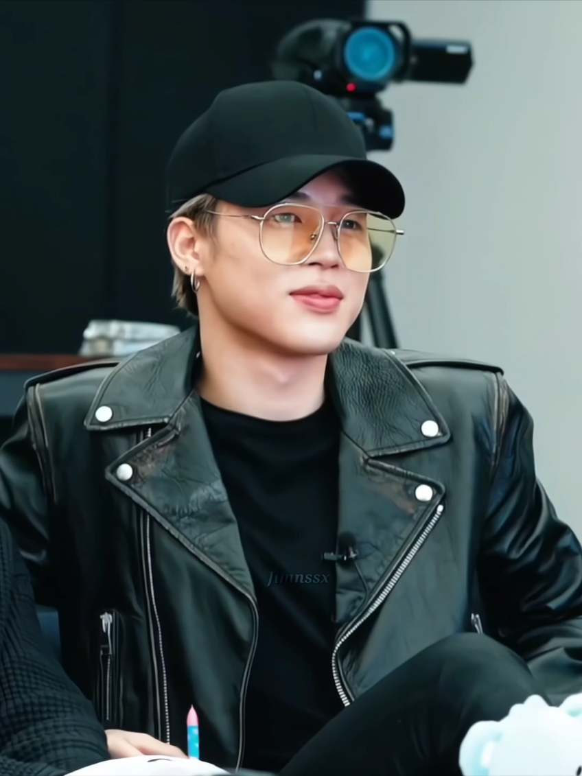 Jimin in a leather jacket🖤🔥#jimin 