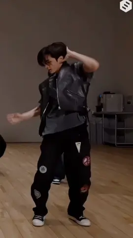 ENHYPEN (엔하이픈) 'Fatal Trouble' Dance Practice JAY FanCam #ENHYPEN #enhypenjay #fataltrouble 