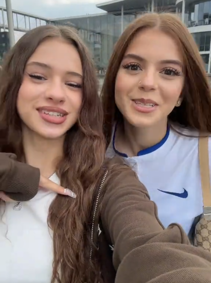 twinss #rp #alina #zahide #fyp #crewniquerp #lunatixrp @𝐙𝐀𝐇𝐈𝐃𝐄 