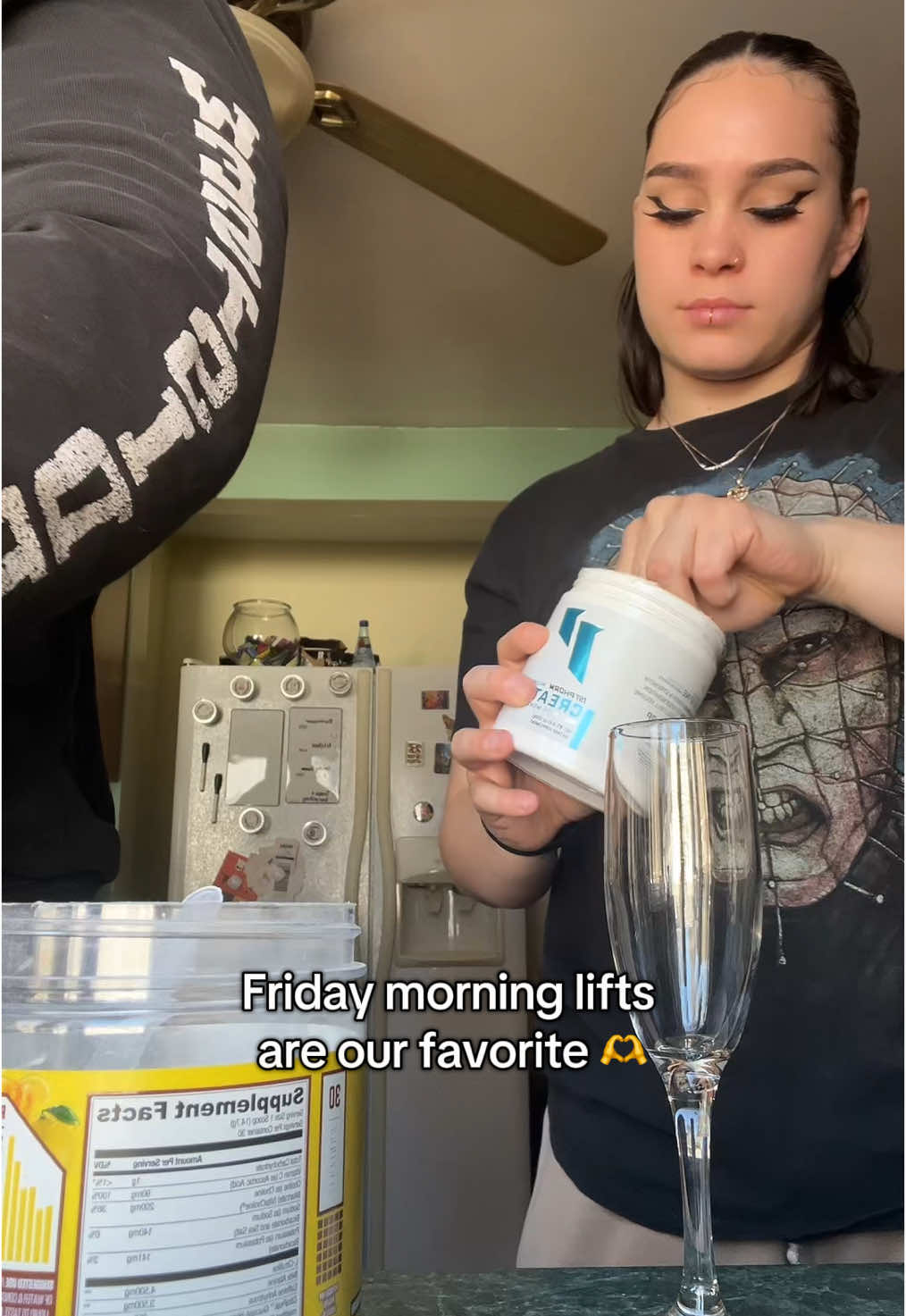 #womanspowerlifting #gymsharkathlete #gymfits #protein #mealprep #preworkout #ryse #creatine #gymcouple #cardio 