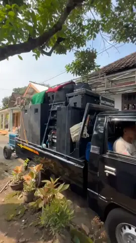 artis rampatan kembali lagi🤭#l300 #eltusi_indonesia #pppppppppppppppp #masukberanda #fyp 