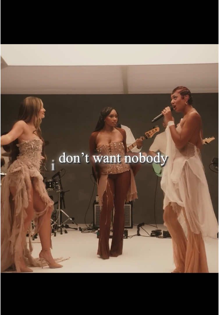 I don’t want nobody>>@FLO #bendingmyrules #foryoupage #viralvideo #viralvideo