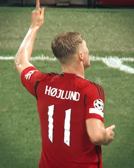 What Happened To Hojlund? 💔 #rasmus #rasmushojlund #manutd #manchesterunited #trending #viraltok #footballtiktok #fyp #foryou 