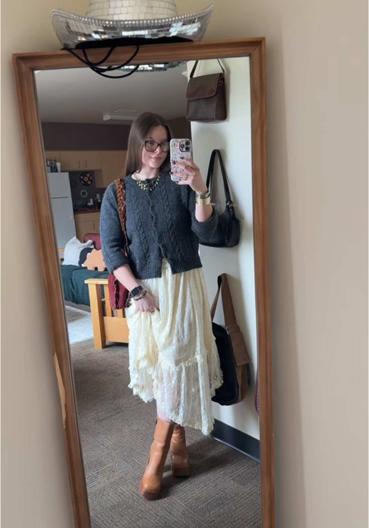felt way to much like lucy gray in this fit 