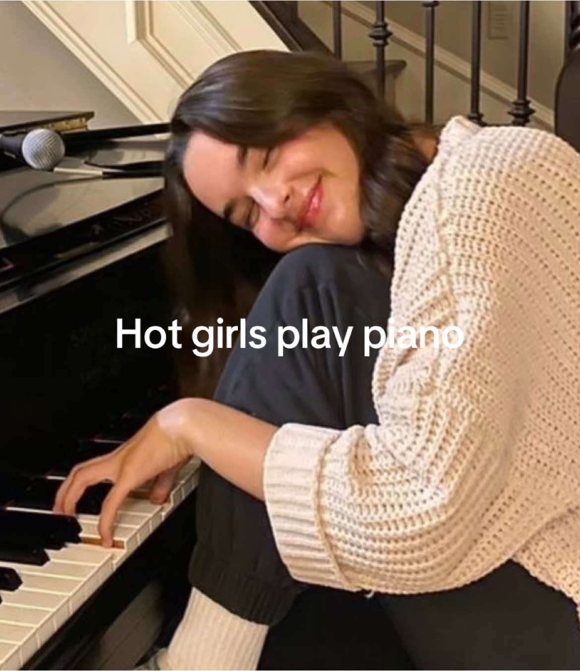 Piano man #fyp #foryoupage #fypシ゚ #piano #aesthetic #instrumental #instrumentosmusicales 