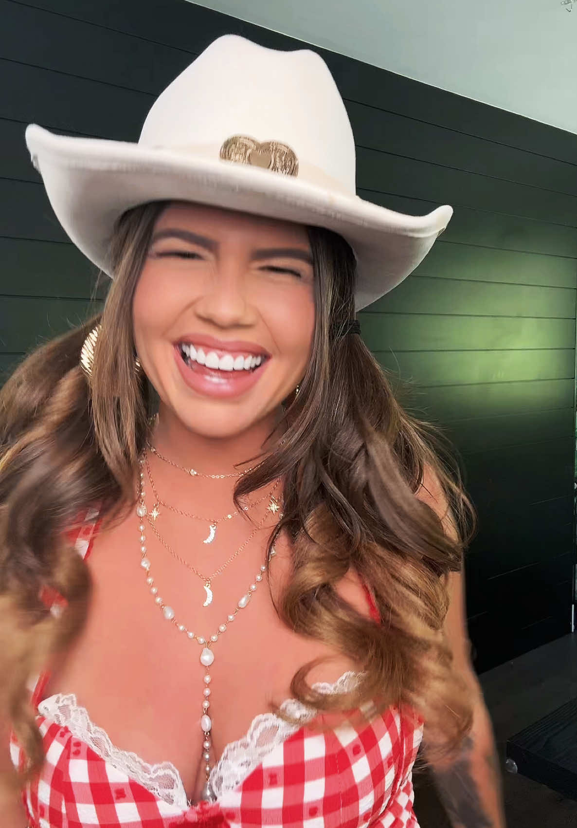 New song #LilBitCountry out now!! Stream it & make a @TikTok to it!🤠 #fyp #foryou #chanelwestcoast #countrymusic #newmusicfriday #singer #newcountry #popmusic 