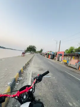 বলো তো এইটা কোন জাগা❤️#foryoupage #wheneverwherever #tiktok #sazin🔥 #viral #bangladesh🇧🇩 #fyp #khulna #500m #500millionviews🔥🔥 #100kviews #100kgoal #