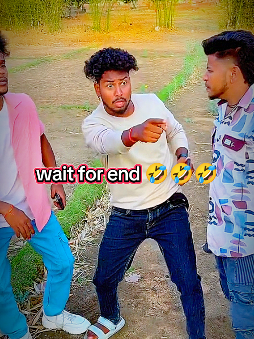 Don't under review this My original content End miss na kare 🤣#🤣🤣🤣 🤣#surajroxcomedy #comedyvideo #thecomedykingdom #surajbhaikacomedy #comedy #surajroxcomedyvideo #surajbhaikacomedyvideo #surajcomedy #fyp #unfreezemyacount #foryou #foryoupage #unitedkingdom #unitedontiktok #uk #france🇫🇷 #usa @Amjad @baba Che⭐ @Imran Khan Official @Mr Bean#comedy 